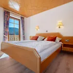 4 Personen Mit Doppelzimmer *