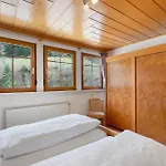 4 Personen Mit Doppelzimmer Lägenhet