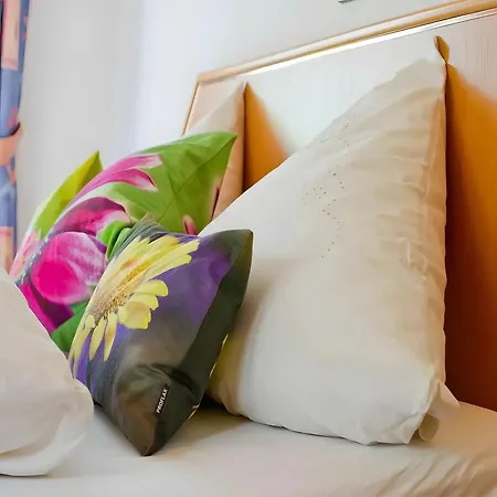 4 Personen Mit Doppelzimmer 바트리폴드사우샤프바흐