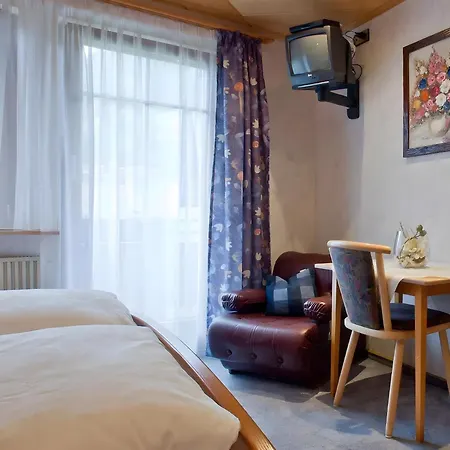 4 Personen Mit Doppelzimmer 아파트 *