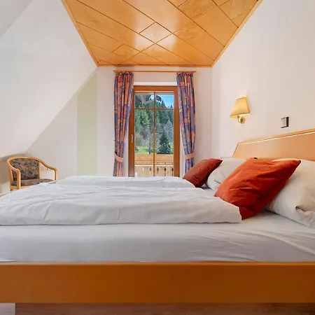 4 Personen Mit Doppelzimmer Appartamento *